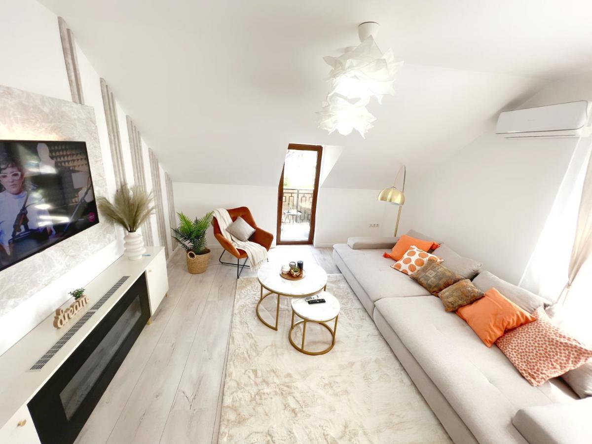 Studio Poienii - A Cozy Stay 5 Min Away From The Center Bistriţa Dış mekan fotoğraf